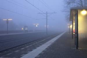 Dichte mist op station Purmerend