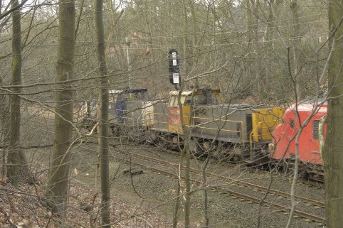 'Railpro's 6504, Railion's 6441 en voormalige motorpost in trein 53301