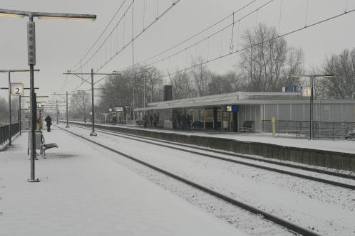 Sneeuw op station Purmerend