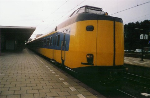 Koplopers op spoor 3 in Alkmaar